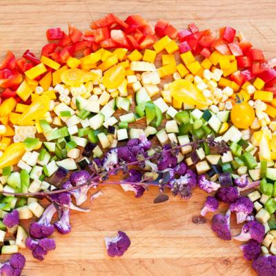 INFOGRAFIC: Beneficiile legumelor in functie de culoare