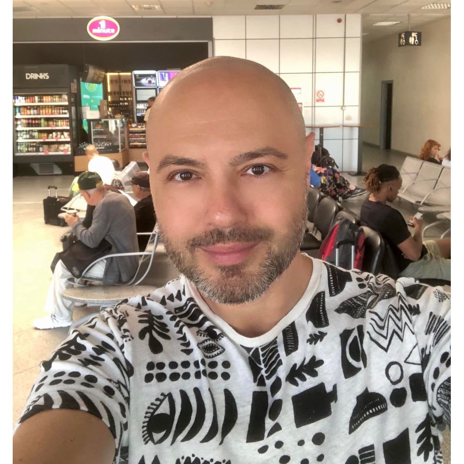 Mihai Mitoșeru, viața după Noemi! Prezentatorul iubește din nou