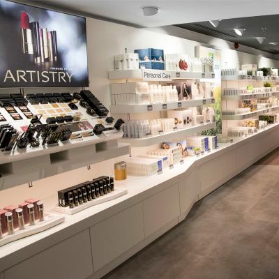 Amway Romania a lansat noul Amway Business Center, in centrul Capitalei 
