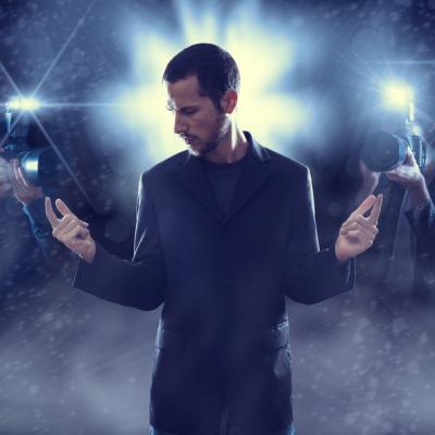 Iubind-l pe Buricul Pămantului: Iubirea histrionică