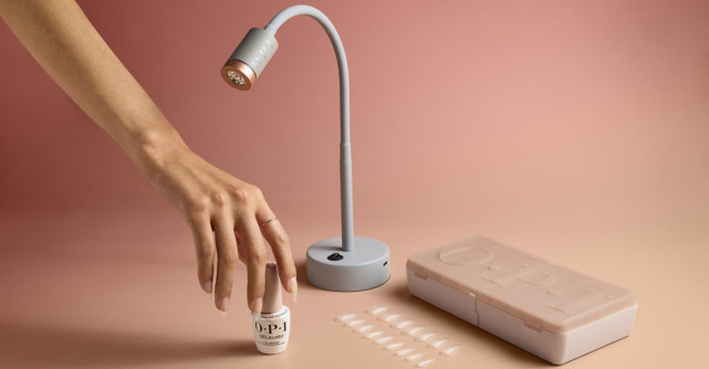  Sistemul inteligent care îți oferă unghii perfecte în timp record