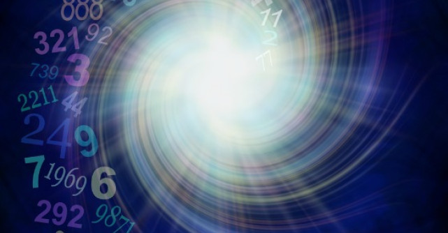 Numerologie: 2017, anul schimbarii! Cum te influenteaza cifra destinului tau?
