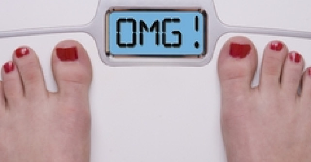 Video incredibil: Are 114 kg si danseaza la bara!