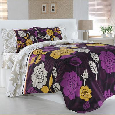 Accesorii din materiale textile pentru o vara colorata