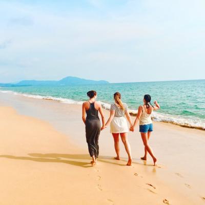 Cel mai mare favor pe care îl poți face prietenilor tăi este să te duci la terapie