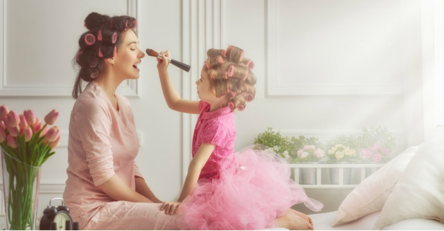 5 lucruri pe care sa i le spui fetitei tale care ii vor folosi toata viata