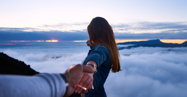 6 Dovezi neașteptate că ești în cea mai bună relație de iubire din viața ta