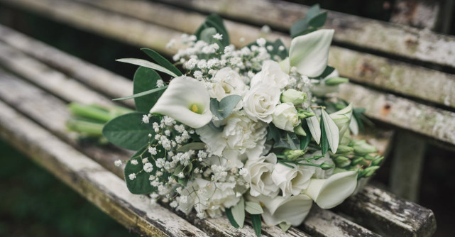 Cala în buchetul miresei: ghinion sau superstiție?
