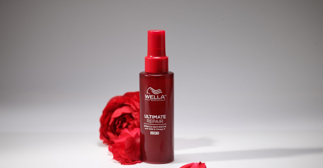 Care este rutina de repararea  și îngrijirii a părului degradat după o vară fierbinte?