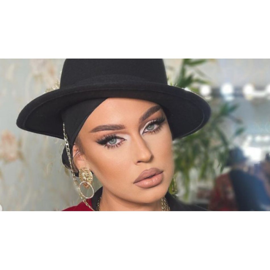 După ce Connect-R a recunoscut public că a înșelat-o pe Misha,frumoasa artistă a dezvăluit că se confruntă cu stări de anxietate