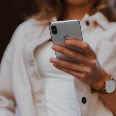 TikTok face noi pasi pentru a oferi mai multa siguranta adolescentilor pe platforma