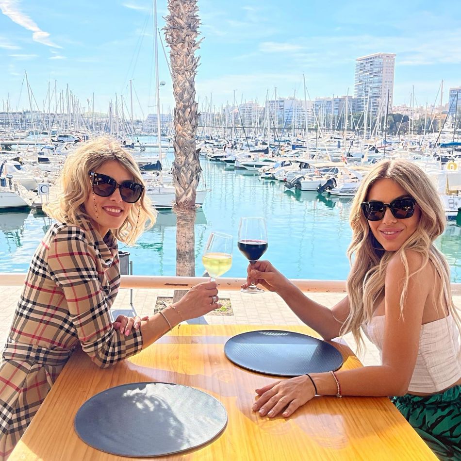 Sfatul emoționant pe care fiul Amnei i l-a dat artistei, după divorț:Mami, tu trebuie să te iubești și să te respecți...