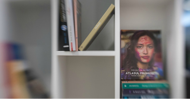 Cum își păstrează românii mintea sănătoasă: cărți, în locul filmelor și serialelor