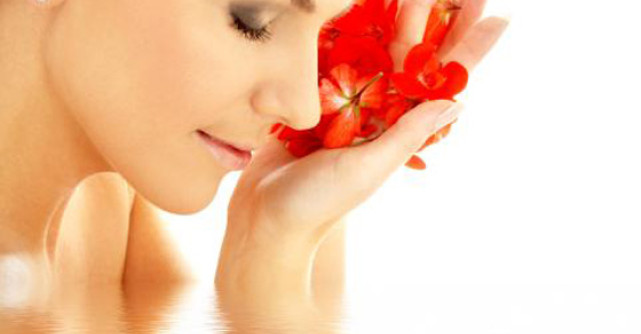 10 Tratamente BIO care combat acneea