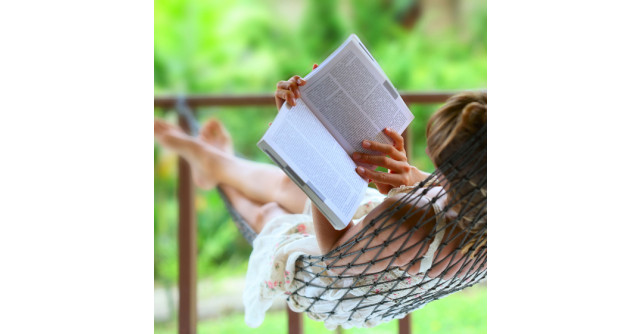 Cartea pe care TREBUIE sa o citesti in aceasta vara. Plus alte 5!