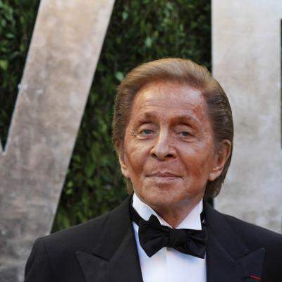 Doliu în lumea modei. Valentino Garavani s-a stins din viață la 93 de ani
