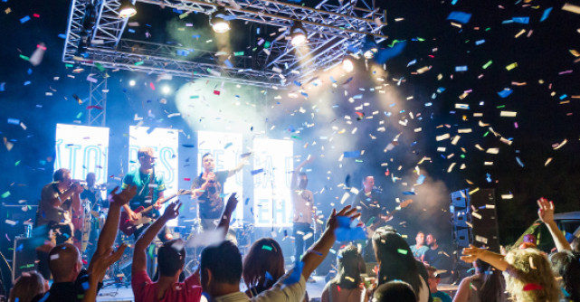 OMV isi invita consumatorii sa aplaude melodiile Trupei VUNK la trei concerte inedite in statiile din tara