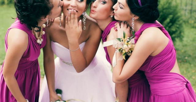 3 sfaturi pentru alegerea domnisoarelor de onoare