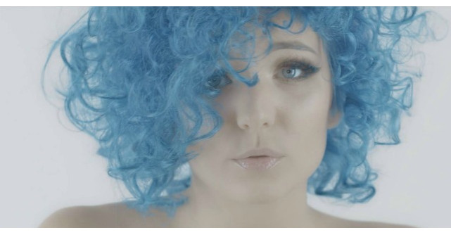 Video: Sorana ne face inima varza cu acest videoclip