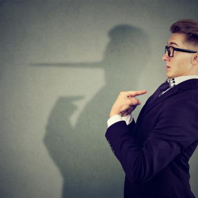 Sfaturi pentru infideli: cum s-o faci fără să fii prins de soție