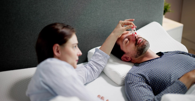 Sforăitul, semnal de alarmă pentru sănătate: Ce spun medicii?