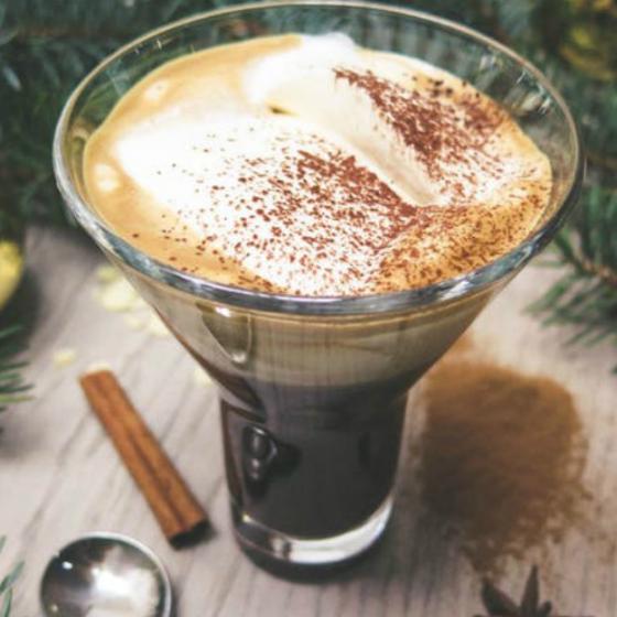 Bauturi fine pentru cocktailuri de Craciun