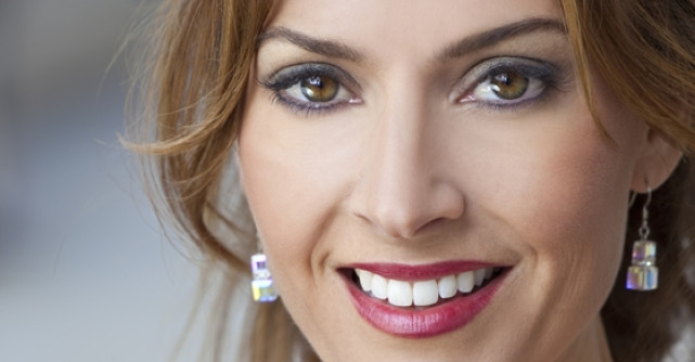 Colectioneaza Frumusete pentru Femeia din tine!  