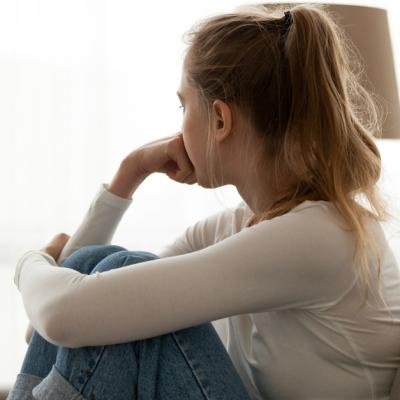 6 Minciuni, așa-zise „motive”, care te țin blocată într-o relație toxică