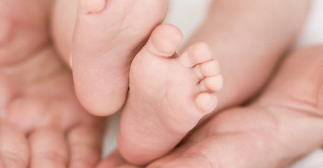 Citeste aici povestea emotionanta a mamei care si-a trezit copilul la viata