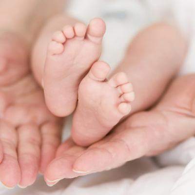 Citeste aici povestea emotionanta a mamei care si-a trezit copilul la viata