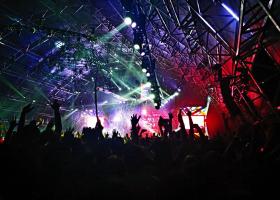 Più bella cosa: Eros Ramazzotti revine la Bucuresti pe 22 aprilie 2026, la Hala Laminor