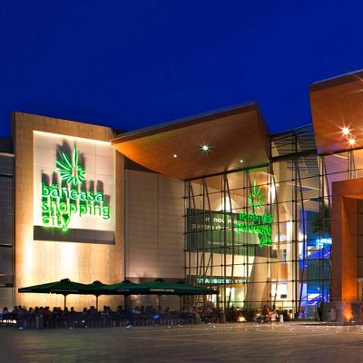 Noi magazine in exclusivitate in Baneasa Shopping City:  Under Armour si Nine West 