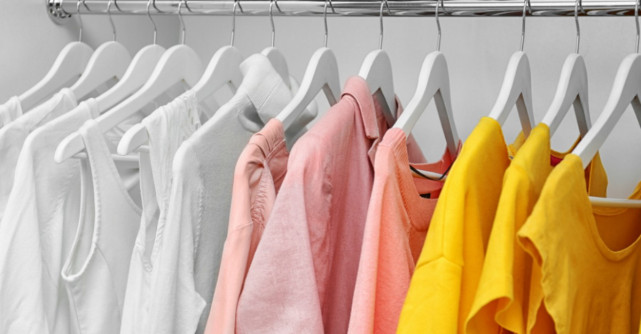 Hainele din fibre sintetice – articole de care sa te feresti