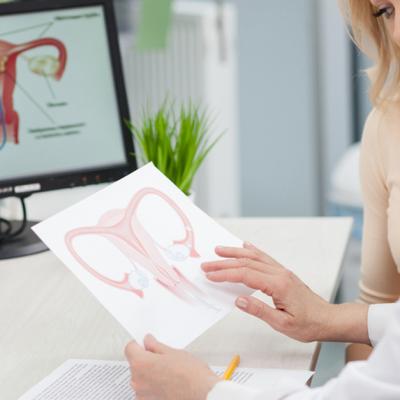 Screeningul cancerului de col uterin: teste ce îți pot salva viața