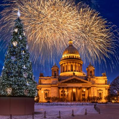 Crăciun și Anul Nou pe rit vechi - Obiceiurile și tradițiile sărbătorilor în stil vechi