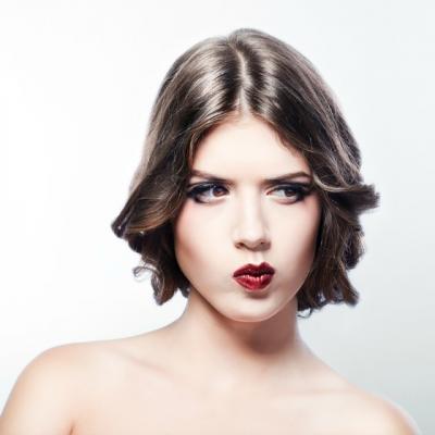 3 elemente de manie a comparatiei la femei