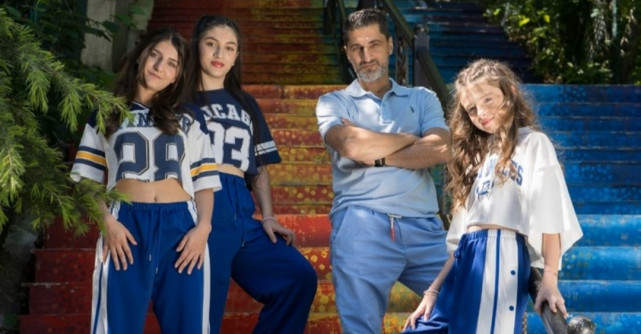 Celebrul Daniel Alexandrescu (K1), proiect prin care învață tinerii ce înseamnă poezia prin muzică, cu trupa Poetika