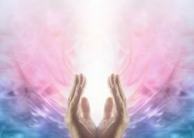 Ezoteric: Reiki, vindecarea e in mainile tale