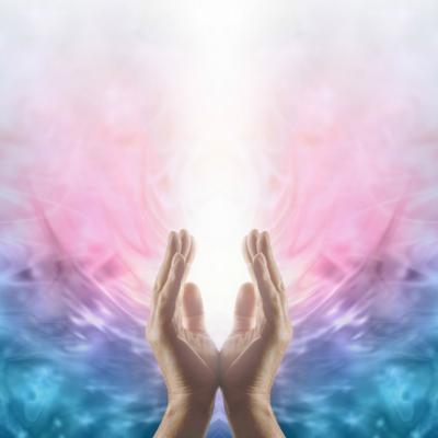 Ezoteric: Reiki, vindecarea e in mainile tale