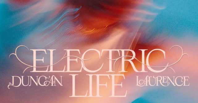 Duncan Laurence lanseaza single-ul 'Electric Life'
