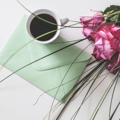 Poezii de dragoste scurte pentru veșnicii îndrăgostiți