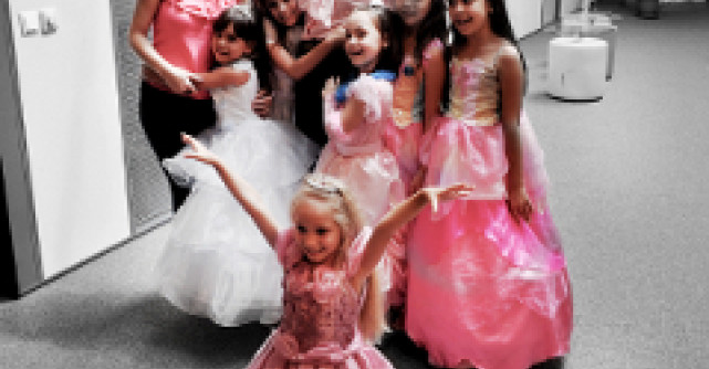 Bine ai venit in uimitoarea lume Barbie