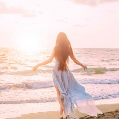 6 Semne care demonstrează că te-ai născut pentru a fi singură (și că ești specială)