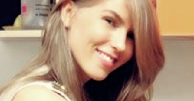 Foto: Corina, femeia sorcova! Tinutele pentru care am inventa butonul de Dislike