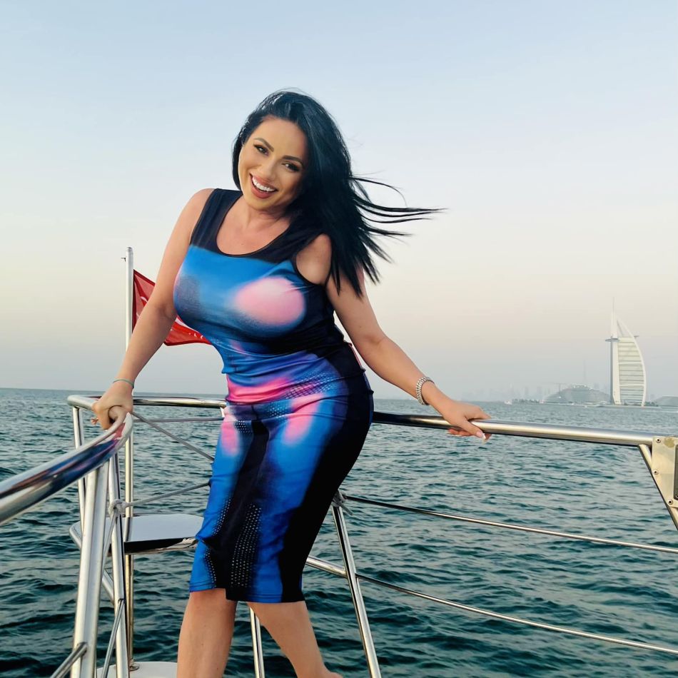 După succesul ca agent imobiliar în Londra, Rocsana Marcu dă lovitura în Dubai! Vedeta, sfaturi pentru a atinge succesul