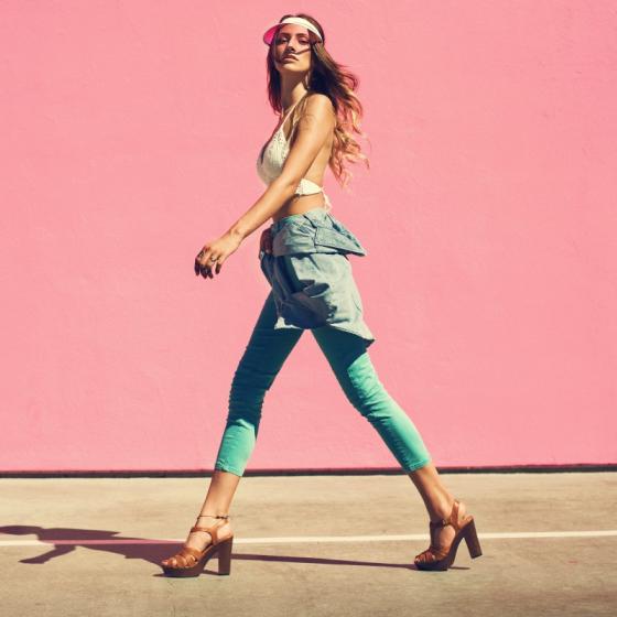 Pantaloni trei sferturi: 4 propuneri pentru vara asta