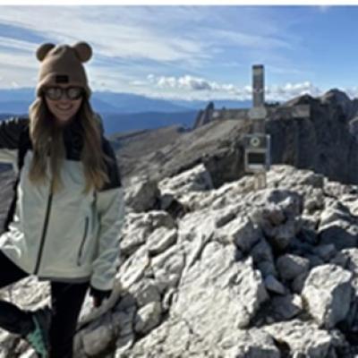 Delia Matache și Răzvan Munteanu, aventură montană în Nepal. Ce a scris presa internațională despre artistă?