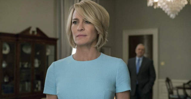 Cele mai fashion seriale pentru pasionatele de moda