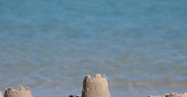 Tratamente naturiste pentru arsurile solare