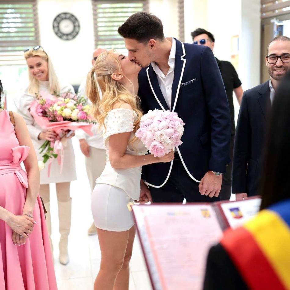 Andreea Bălan și Victor Cornea s-au căsătorit în secret: Detalii  de la cununia civilă